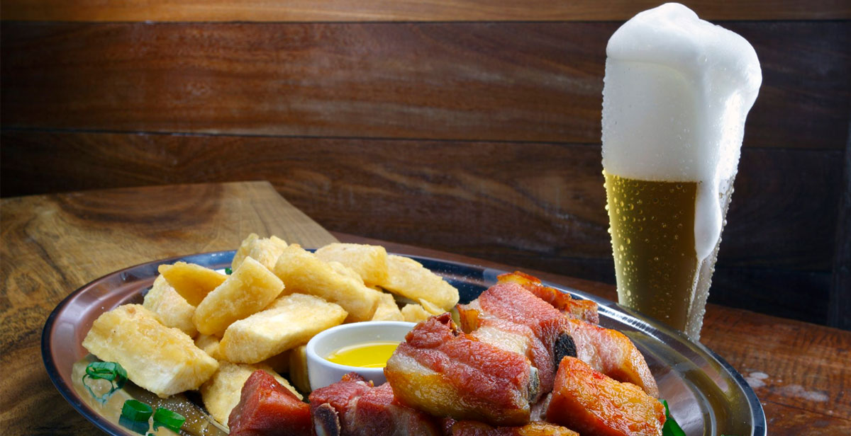 Leia mais sobre o artigo Cerveja e culinária portuguesa: quais as melhores combinações?